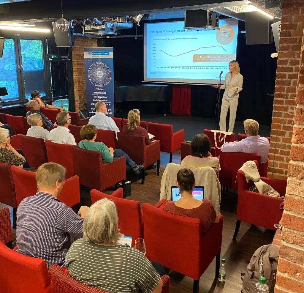 Finanzexpertin Kathrin Semmler beim Burchardt Expertentalk am 29.6.2023