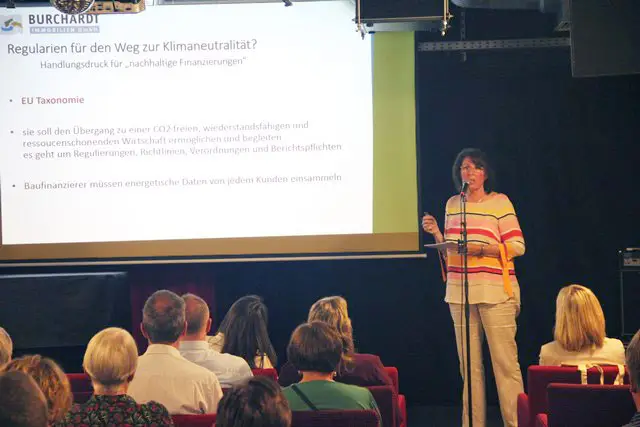 Regina Burchardt beim Expertentalk am 29.6.2023