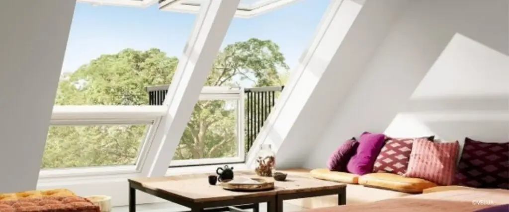 Velux-Dachfenster in Dachschräge