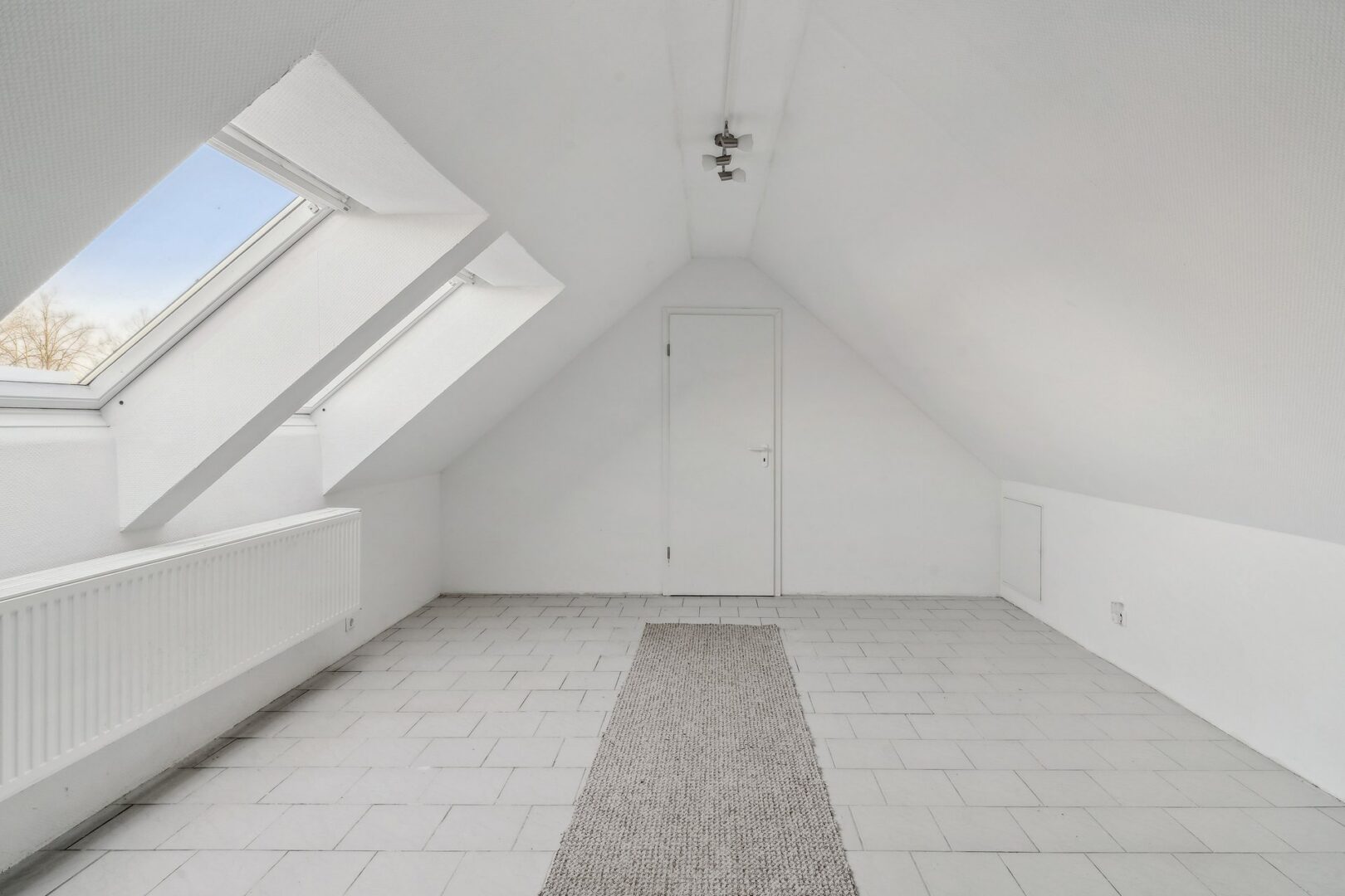Seitenflügel: DG Zimmer 2