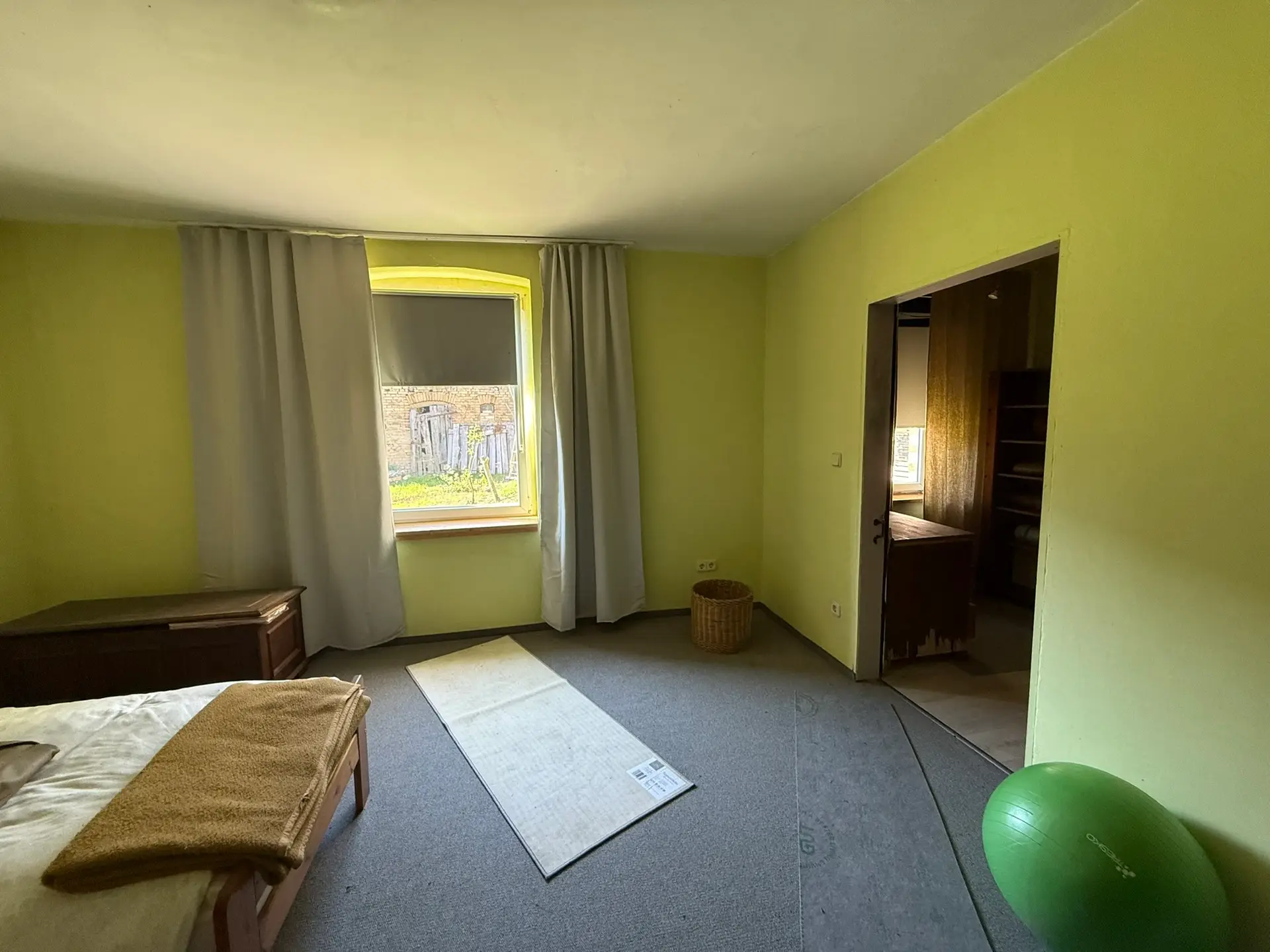 Zimmer im Erdgeschoss