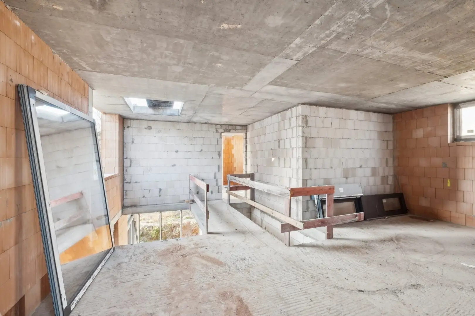 Obergeschoss Blick zur Galerie und Treppe