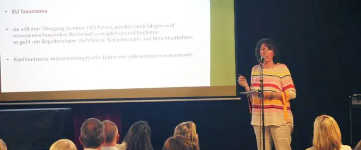 Regina Burchardt beim Expertentalk am 29.6.2023
